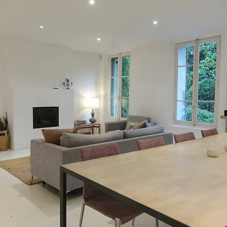 Villa Fashionable House Flat With Garden *